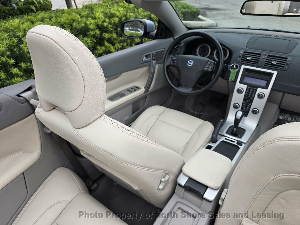 2011 Volvo C70 Gorgeous Low Mile Convertible - 23083937 - 14