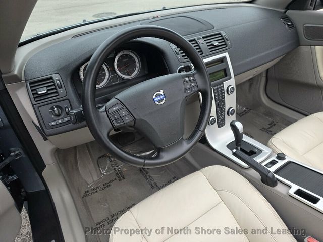 2011 Volvo C70 Gorgeous Low Mile Convertible - 23083937 - 22