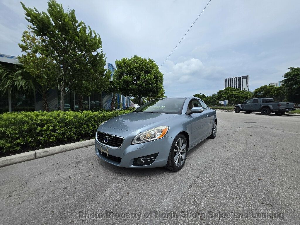 2011 Volvo C70 Gorgeous Low Mile Convertible - 23083937 - 29