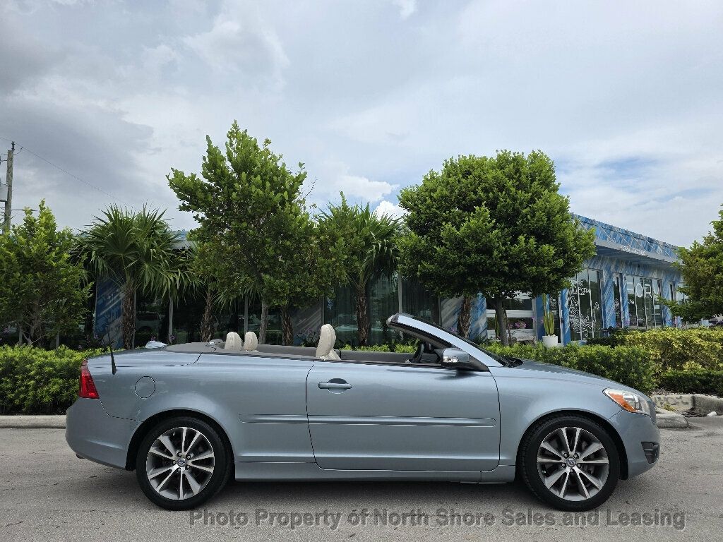 2011 Volvo C70 Gorgeous Low Mile Convertible - 23083937 - 3