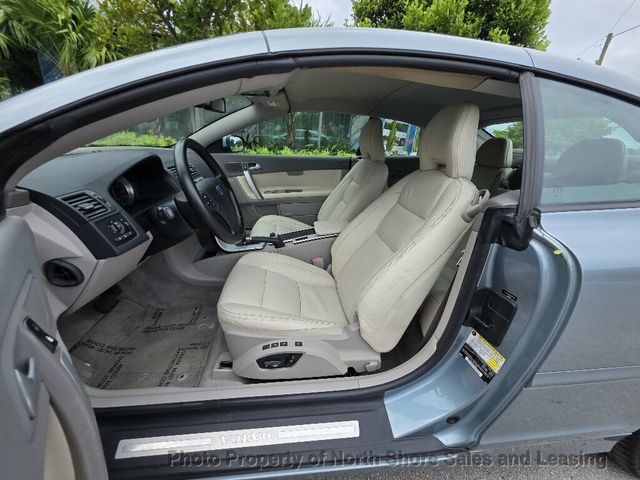 2011 Volvo C70 Gorgeous Low Mile Convertible - 23083937 - 44