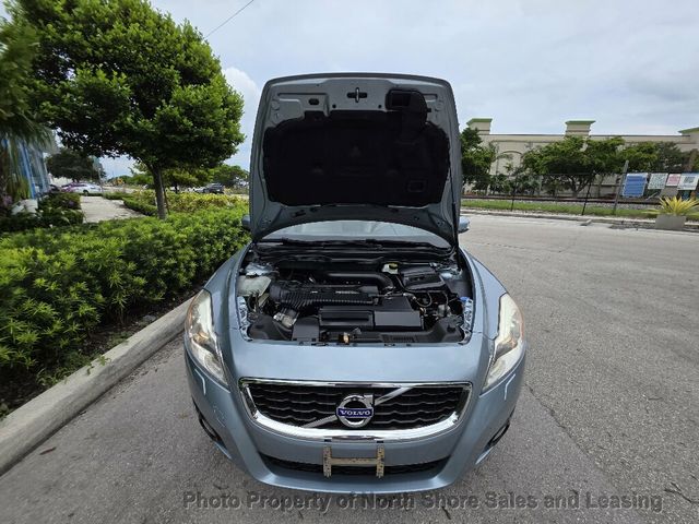 2011 Volvo C70 Gorgeous Low Mile Convertible - 23083937 - 45