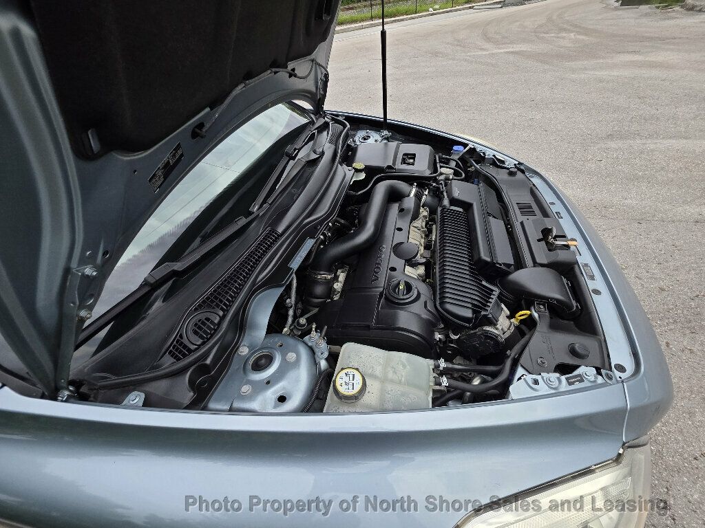 2011 Volvo C70 Gorgeous Low Mile Convertible - 23083937 - 48