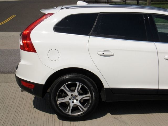 2011 Volvo XC60 T6 - 22450393 - 11