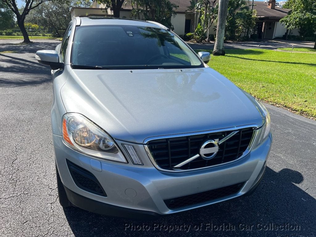 2011 Volvo XC60 T6 AWD 3.0T Moonroof - 22666330 - 14