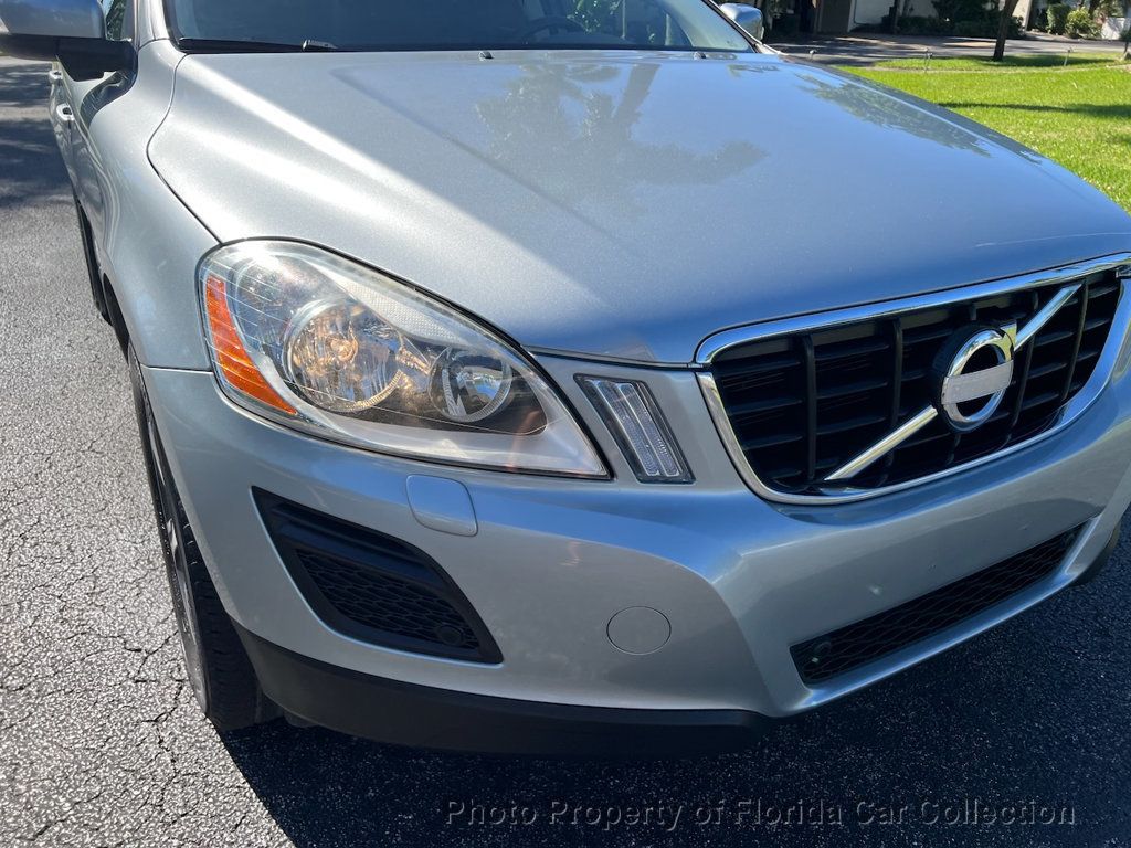 2011 Volvo XC60 T6 AWD 3.0T Moonroof - 22666330 - 22