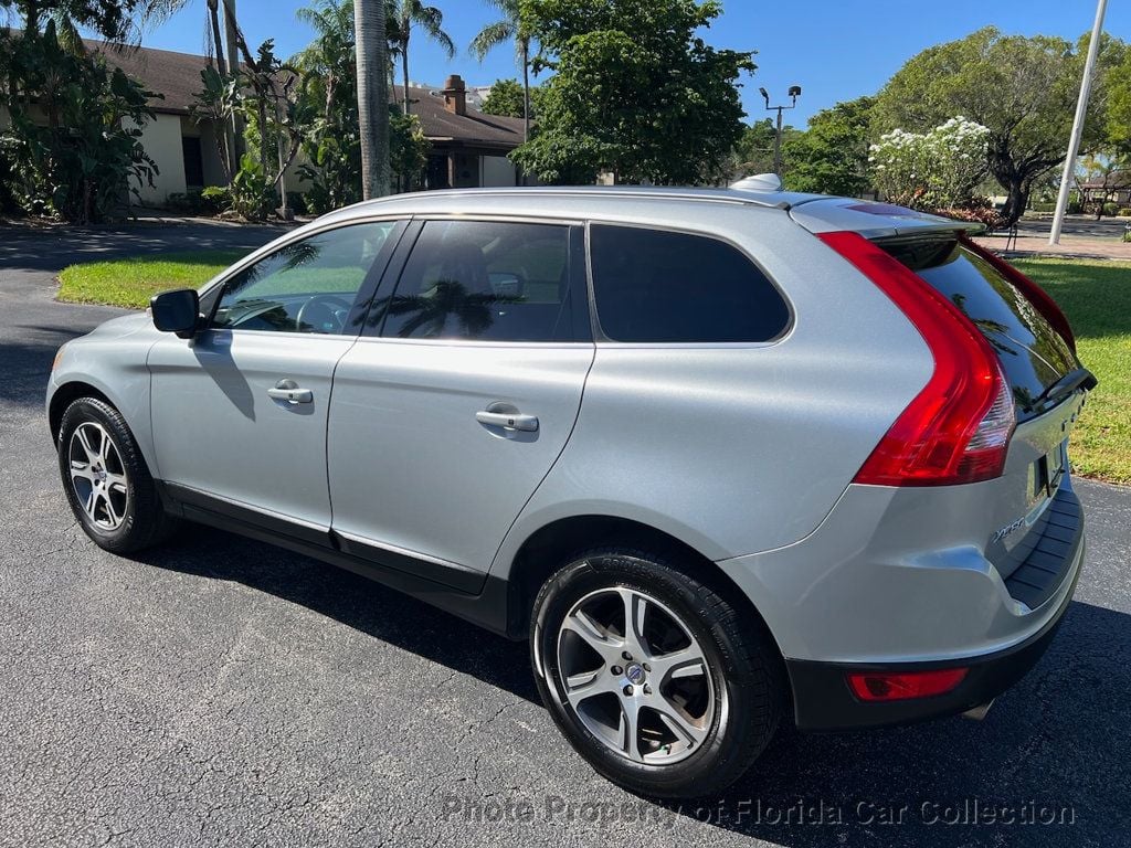 2011 Volvo XC60 T6 AWD 3.0T Moonroof - 22666330 - 2