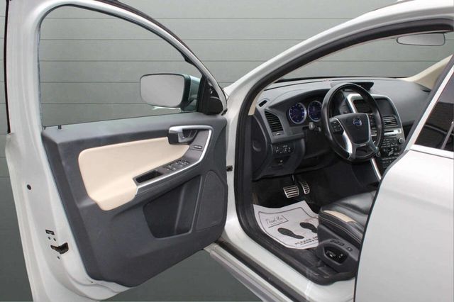2011 Volvo XC60 T6 AWD 4dr SUV - 22930551 - 9