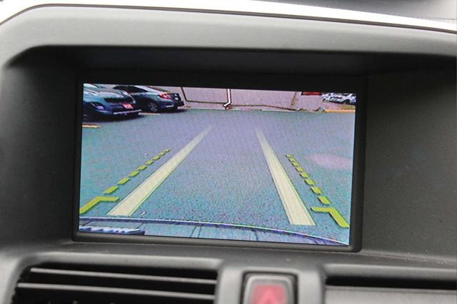 2011 Volvo XC60 T6 AWD 4dr SUV - 22930551 - 22