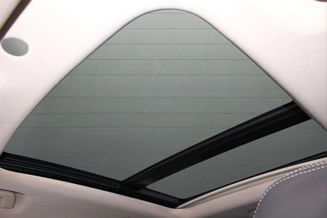 2011 Volvo XC60 T6 AWD 4dr SUV - 22930551 - 26