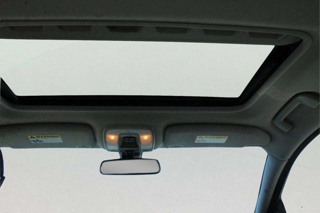 2011 Volvo XC70 3.2 AWD 4dr Wagon - 23016160 - 7