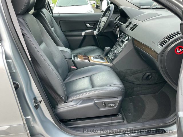2011 Volvo XC90 2011 VOLVO XC90 AWD 3.2L 3RD ROW 4D SUV SERVICED 615-730-9991  - 23061704 - 11