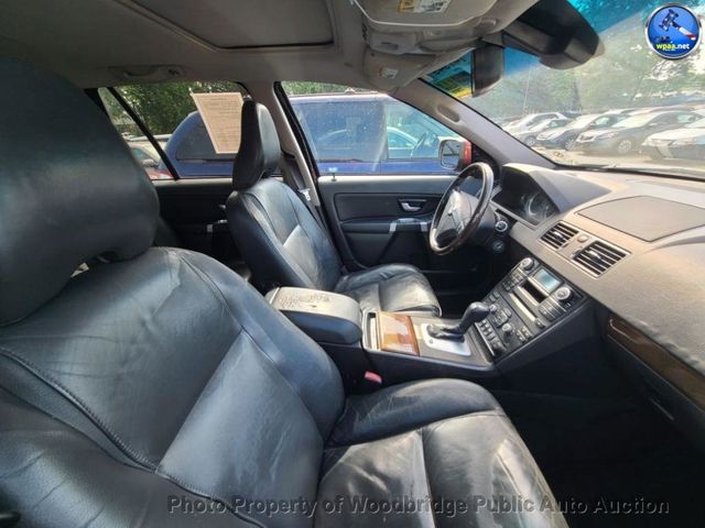 2011 Volvo XC90 AWD 4dr I6 - 23037554 - 7