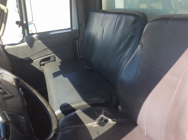 2012  Durastar 4400  - 21649041 - 9