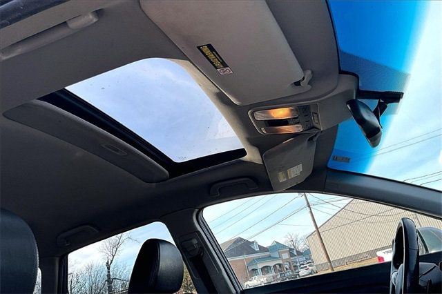 2012 Acura RDX AWD 4dr Tech Pkg - 22980493 - 32