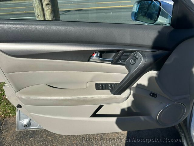 2012 Acura TL 4dr Sedan Automatic 2WD Tech - 22968567 - 11