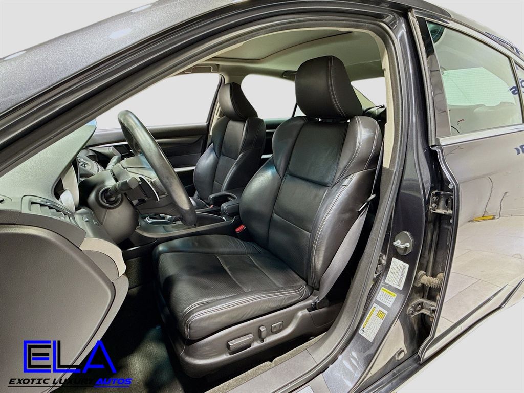 2012 Acura TL photo 21