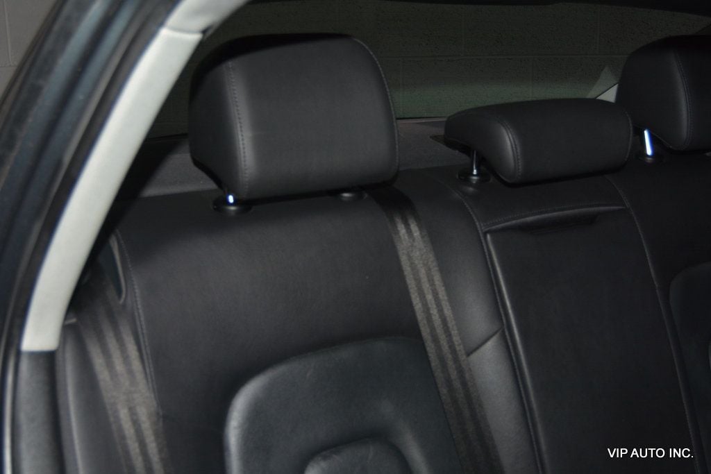 2012 Audi A4 4dr Sedan Manual quattro 2.0T Premium - 22873903 - 23