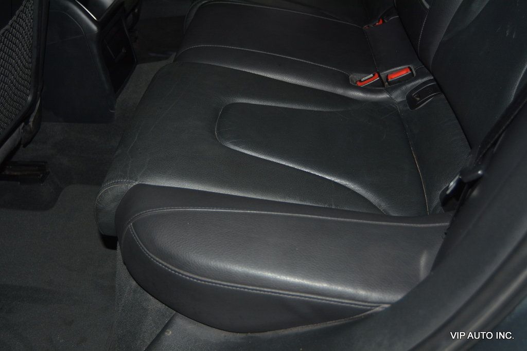 2012 Audi A4 4dr Sedan Manual quattro 2.0T Premium - 22873903 - 26