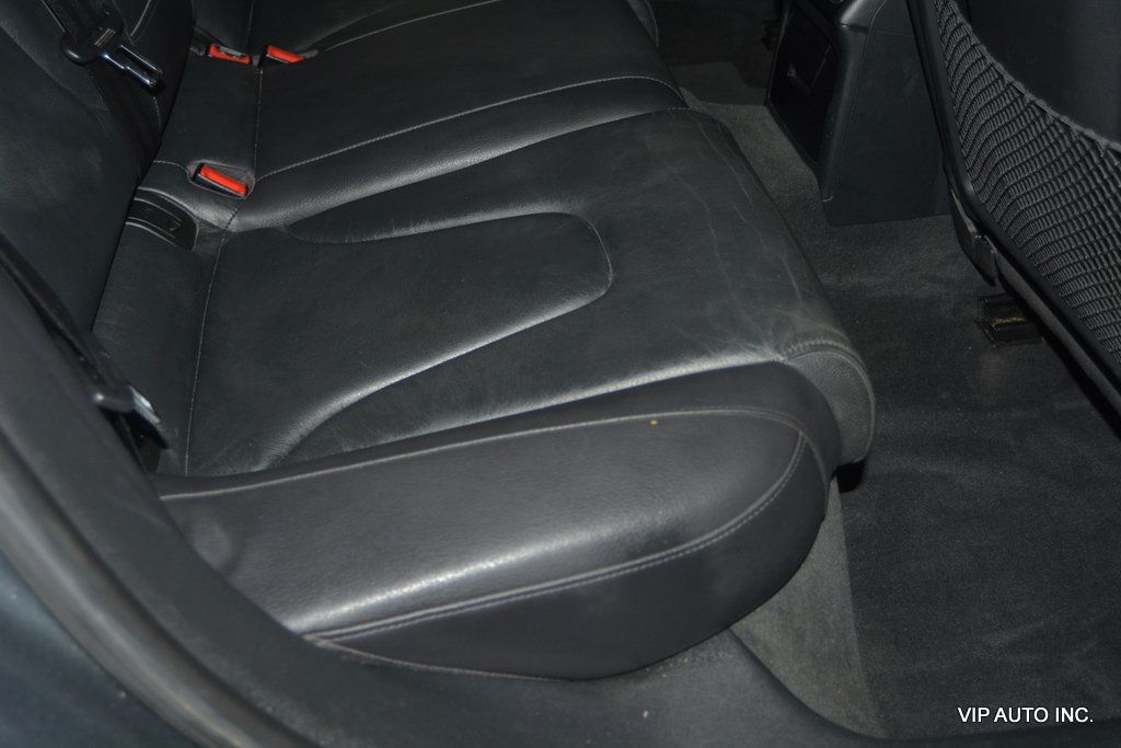 2012 Audi A4 4dr Sedan Manual quattro 2.0T Premium - 22873903 - 27