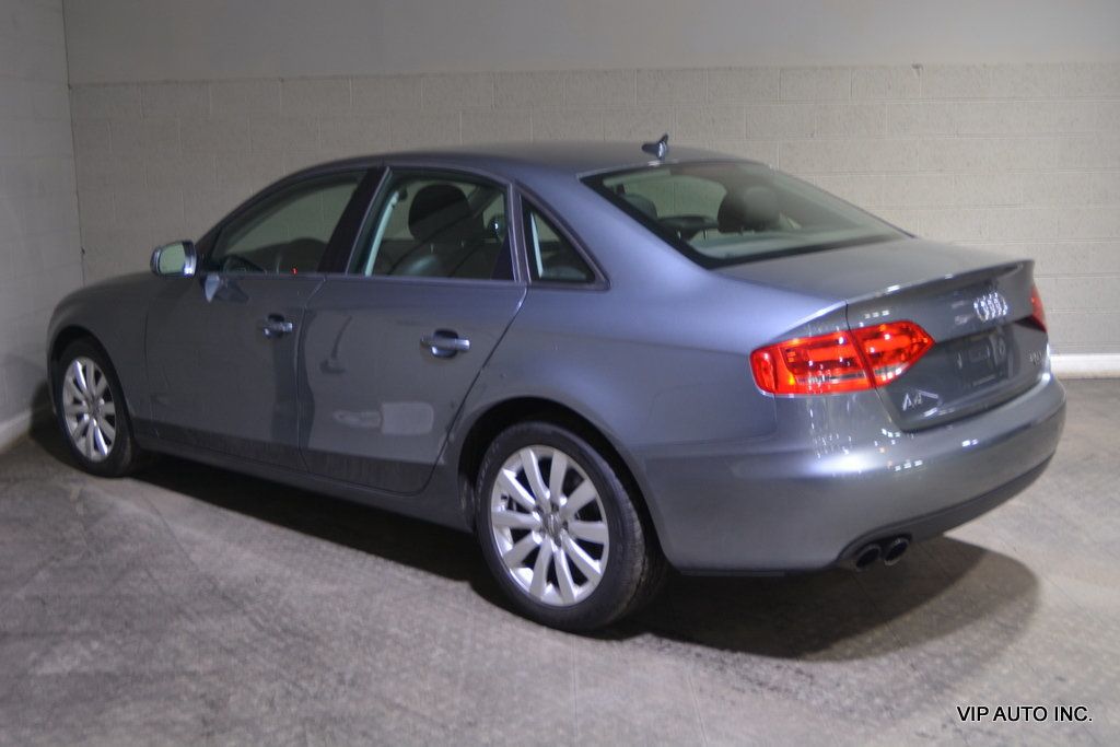 2012 Audi A4 4dr Sedan Manual quattro 2.0T Premium - 22873903 - 32