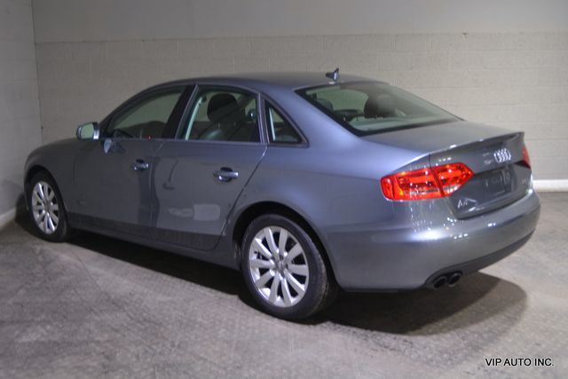 2012 Audi A4 4dr Sedan Manual quattro 2.0T Premium - 22873903 - 32