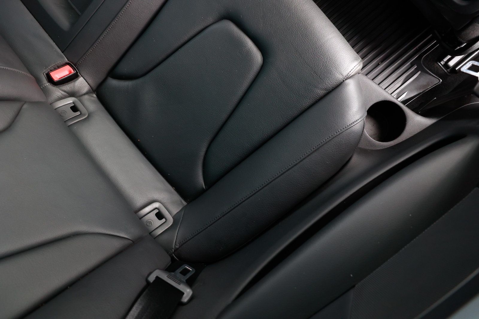 2012 Audi A5 Quattro 2.0T Premium Plus photo 9