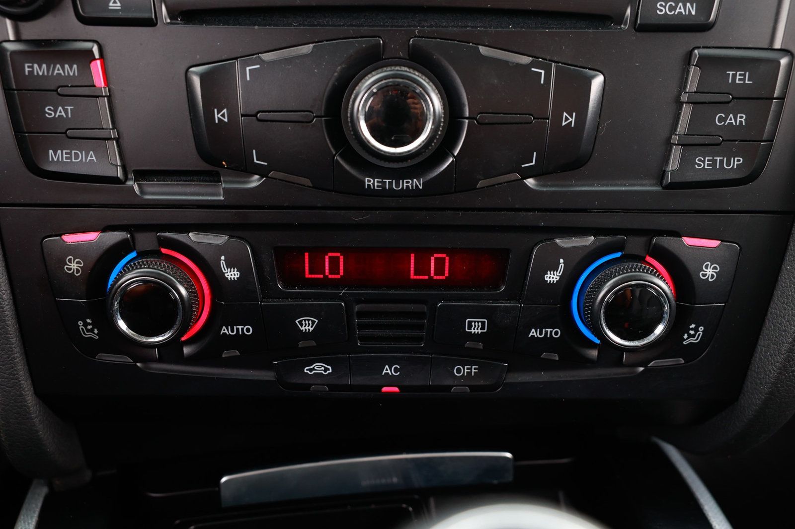 2012 Audi A5 Quattro 2.0T Premium Plus photo 28