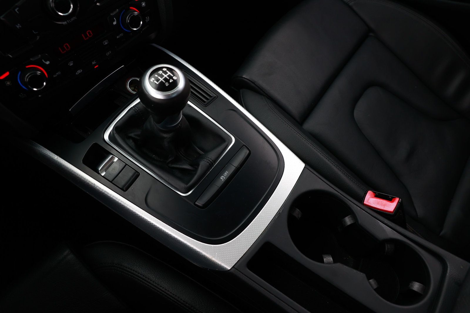 2012 Audi A5 Quattro 2.0T Premium Plus photo 34