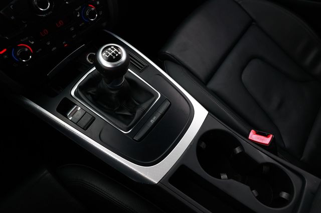 2012 Audi A5 2dr Coupe Manual quattro 2.0T Premium Plus - 22921659 - 38