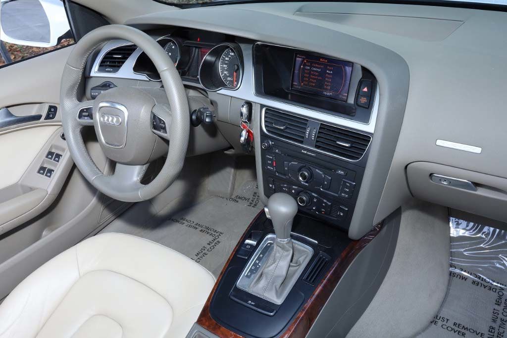 2012 Audi A5 Cabriolet Quattro 2.0T Premium photo 10