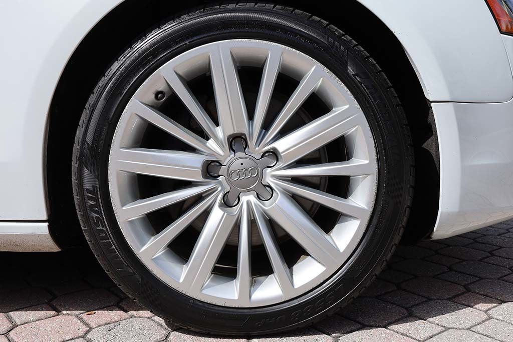 2012 Audi A5 Cabriolet Quattro 2.0T Premium photo 32