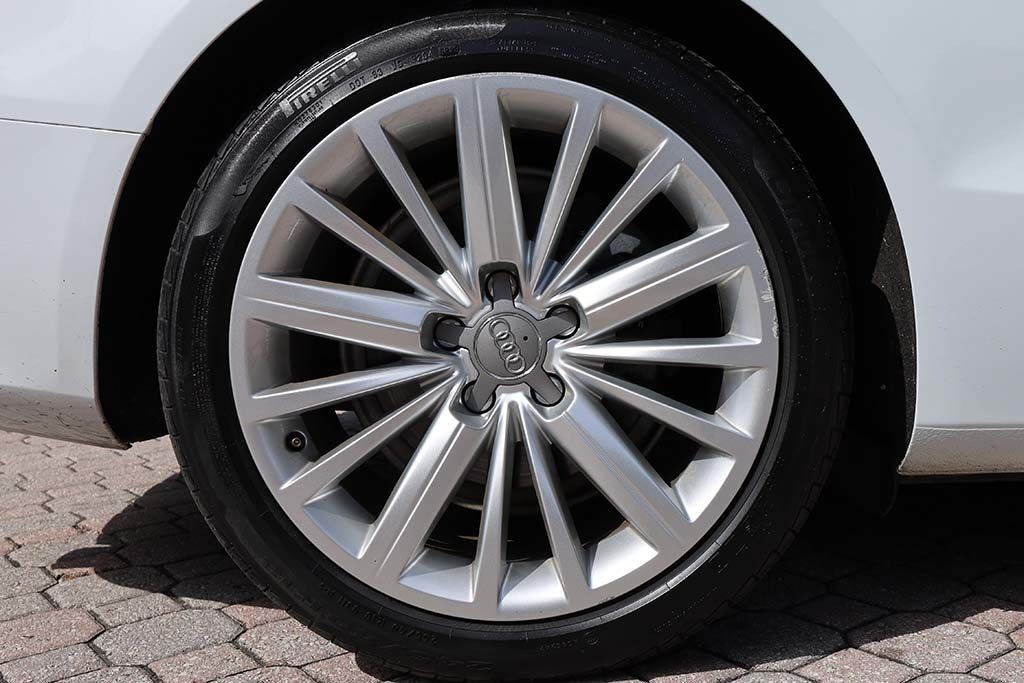 2012 Audi A5 Cabriolet Quattro 2.0T Premium photo 33
