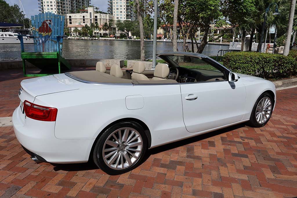 2012 Audi A5 Cabriolet Quattro 2.0T Premium photo 5