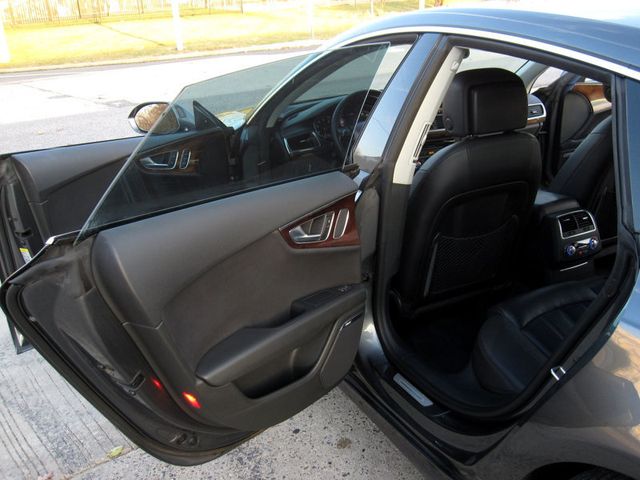 2012 Audi A7 4dr Hatchback quattro 3.0 Prestige - 22955258 - 22