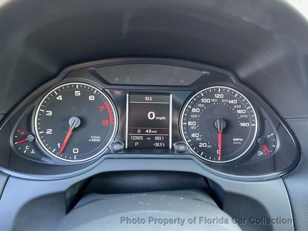 2012 Audi Q5 Quattro 3.2L Prestige S-Line - 22787744 - 52