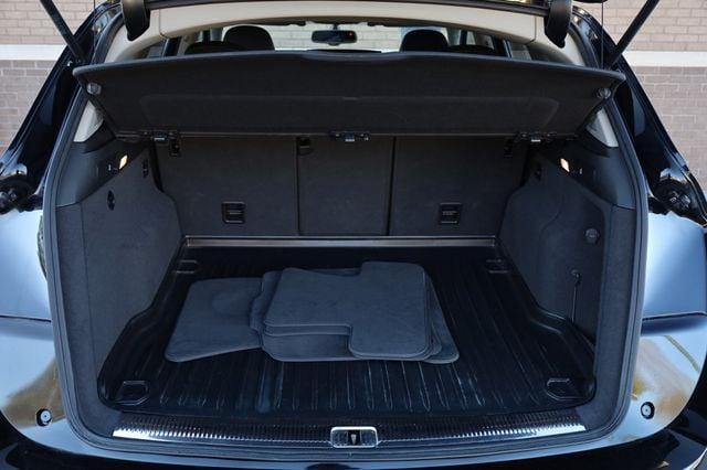 2012 Audi Q5 quattro 4dr 3.2L Premium Plus - 22970736 - 10