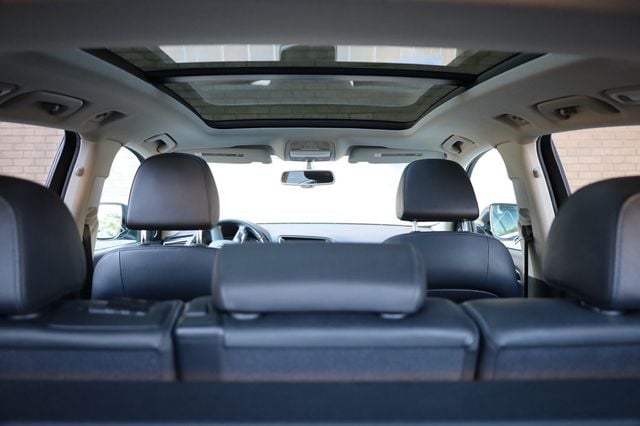 2012 Audi Q5 quattro 4dr 3.2L Premium Plus - 22970736 - 11