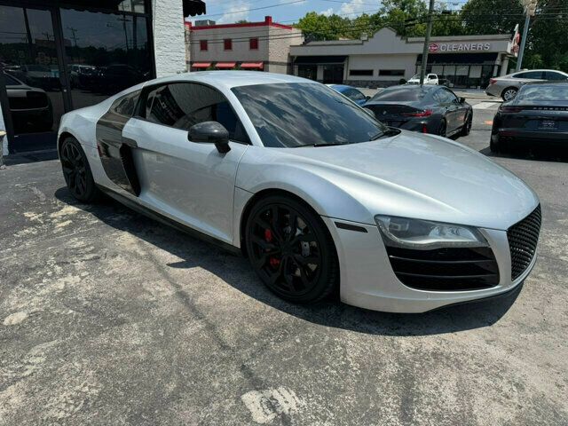 2012 Audi R8 5.2 Coupe photo 5