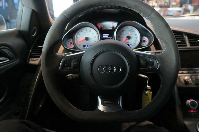 2012 Audi R8 Spyder 2dr Conv Auto quattro Spyder 5.2L GT - 22950014 - 14