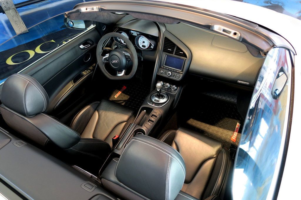 2012 Audi R8 Spyder 2dr Conv Auto quattro Spyder 5.2L GT - 22950014 - 29