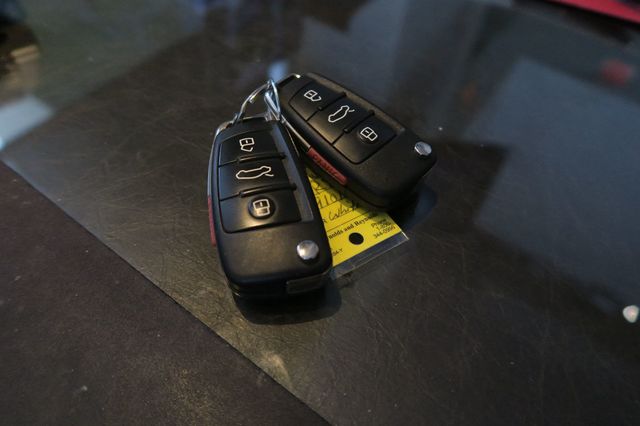 2012 Audi R8 Spyder 2dr Conv Auto quattro Spyder 5.2L GT - 22950014 - 38