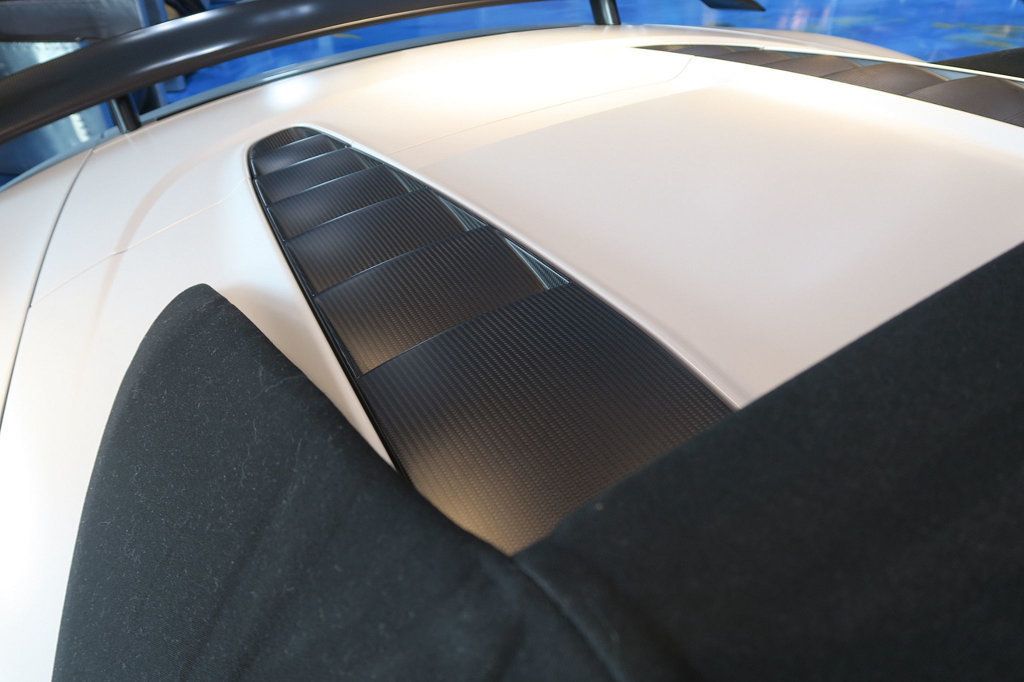 2012 Audi R8 Spyder 2dr Conv Auto quattro Spyder 5.2L GT - 22950014 - 44