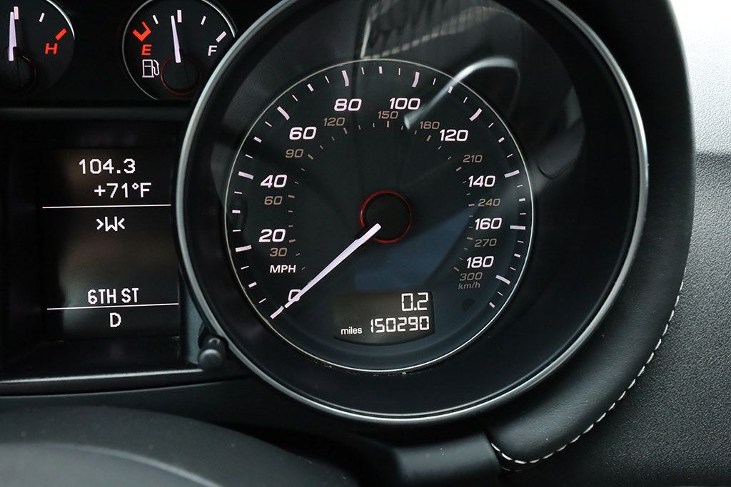 2012 Audi TTS 2dr Coupe S tronic quattro 2.0T Prestige - 22972690 - 11