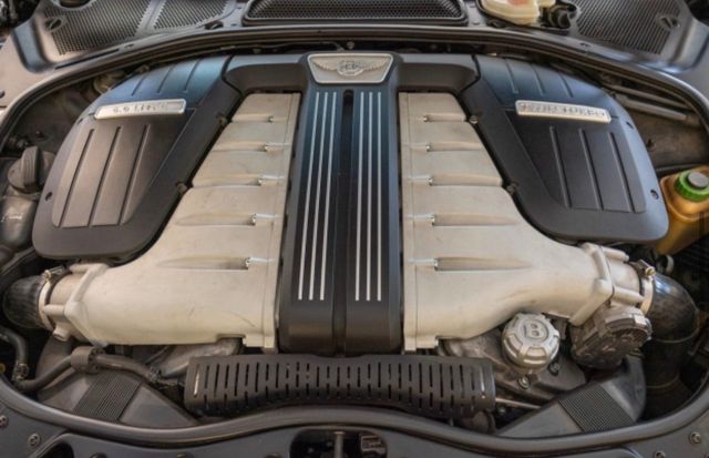 2012 Bentley Continental GT 2dr Convertible - 23021435 - 4