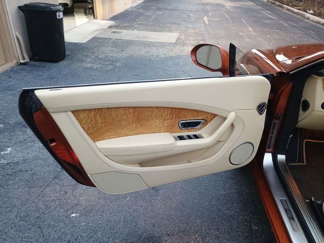 2012 Bentley Continental GT 2dr Convertible Clean Carfax Florida Car - 22942593 - 4