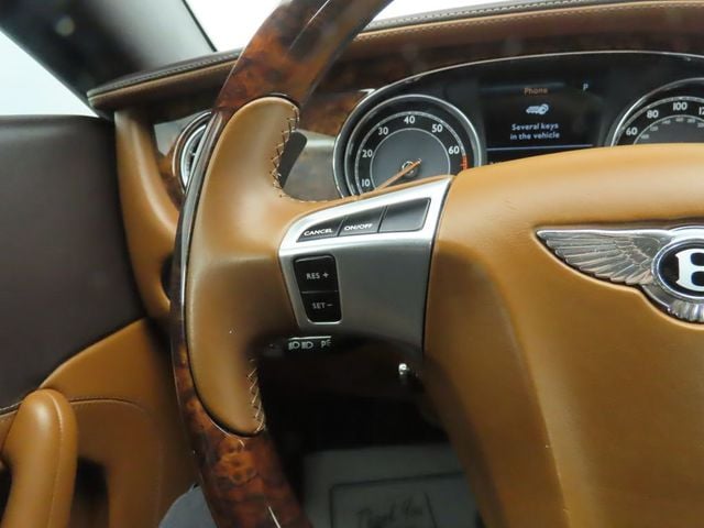 2012 Bentley Continental GT Base photo 11