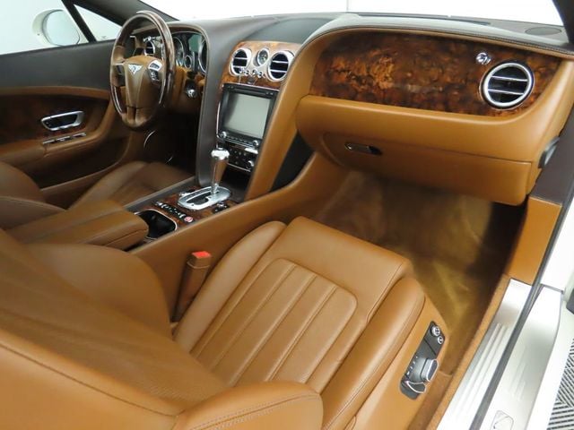 2012 Bentley Continental GT Base photo 18