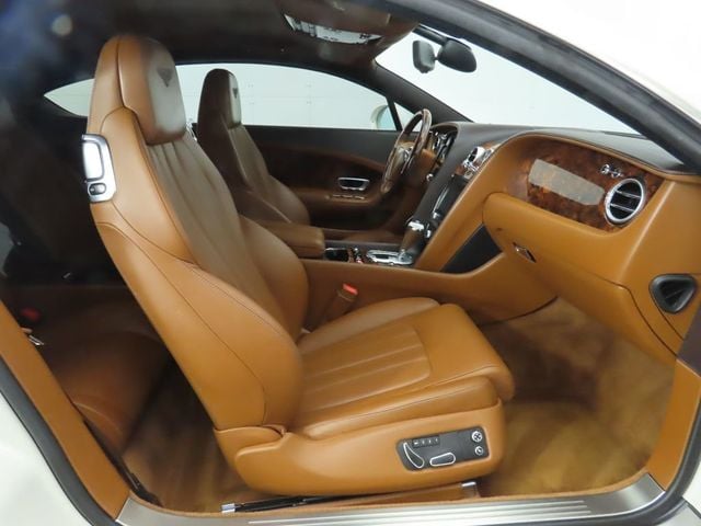 2012 Bentley Continental GT Base photo 20