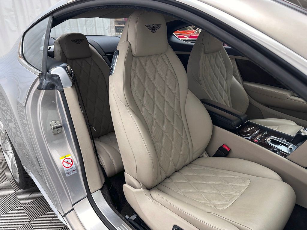 2012 Bentley Continental GT photo 19